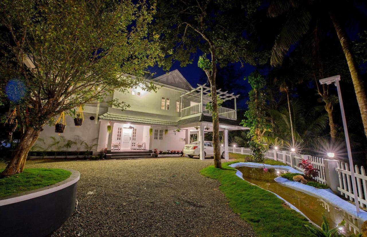 Alencherry Plantation Homestay Thekkady Kültér fotó